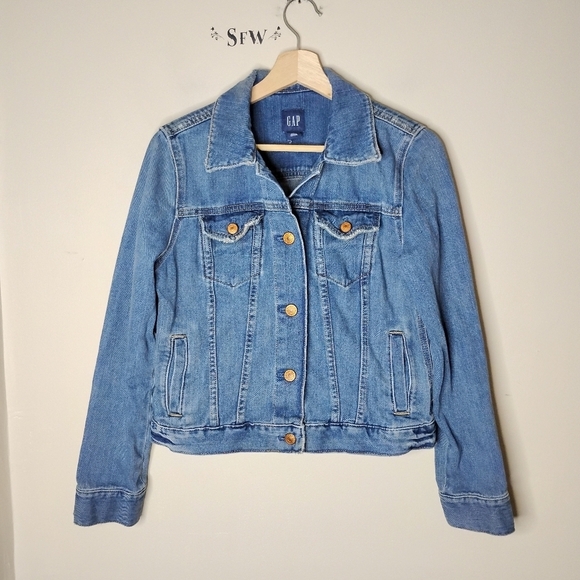 GAP Y2K Jean Jacket Size M Classic Trucker Style Vintage 2000s - Picture 2 of 8